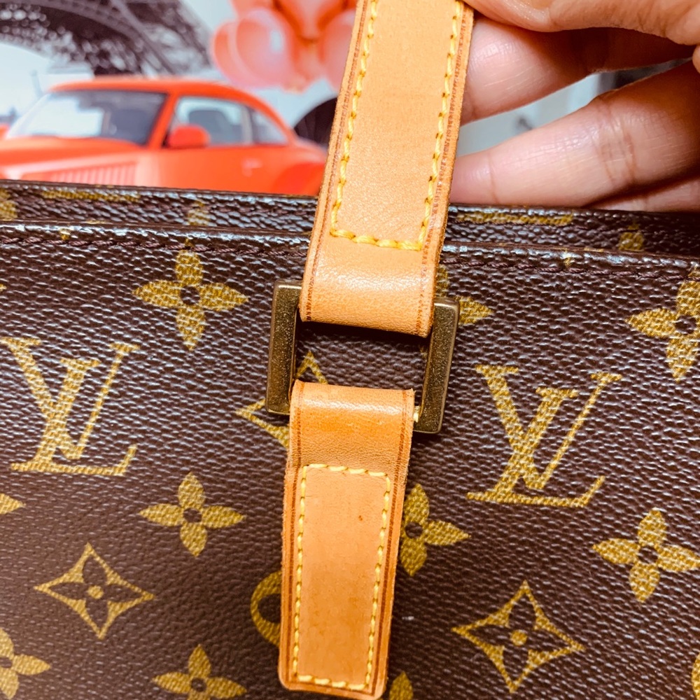 Louis Vuitton Luco - Picture 5 of 8